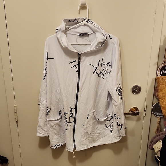 Froccello Tops - FROCCELLA White Zip Up Sweatshirt, SIZE 1X, EUC